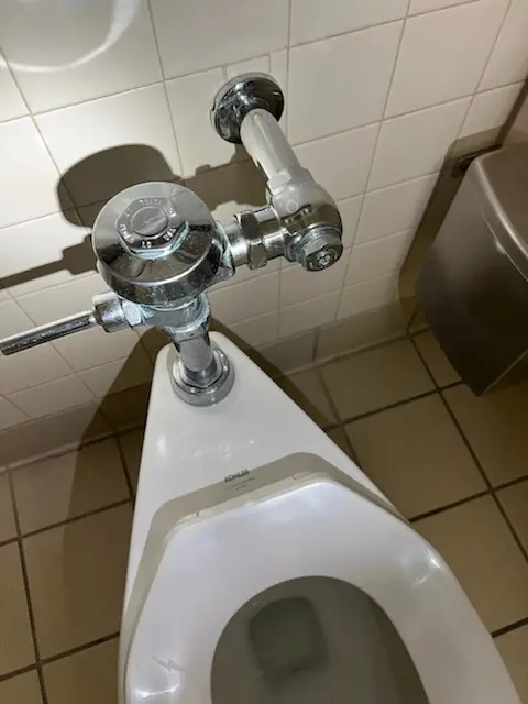 Fixture installation and repair for Garbage Disposal in Cold Saturday